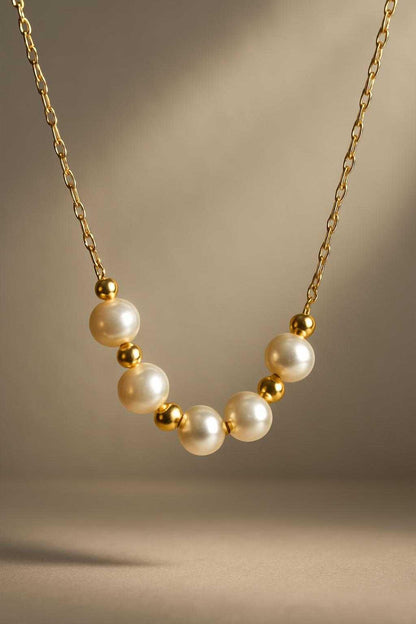 Dreamy Pearl Necklace – Baroque Freshwater Pearl on 18K Gold-Plated Stainless-Steel Chain