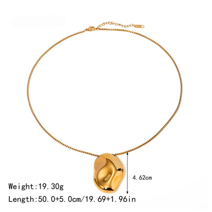 Goldie Necklace – 18K Gold Plated Irregular Concave Hammer Pendant on Stainless Steel