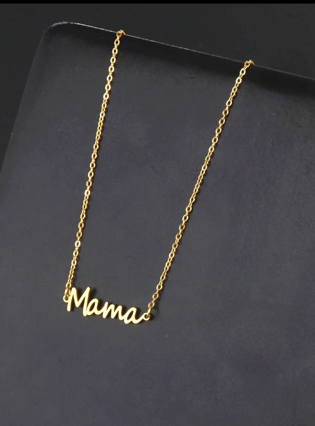 Mama Love Necklace – 18K Gold Plated 304 Stainless Steel Mama Pendant Necklace