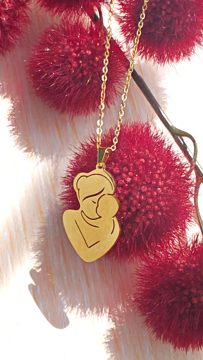 In My Arms Necklace – 18K Gold Plated 304 Stainless Steel Pregnant Mother Pendant