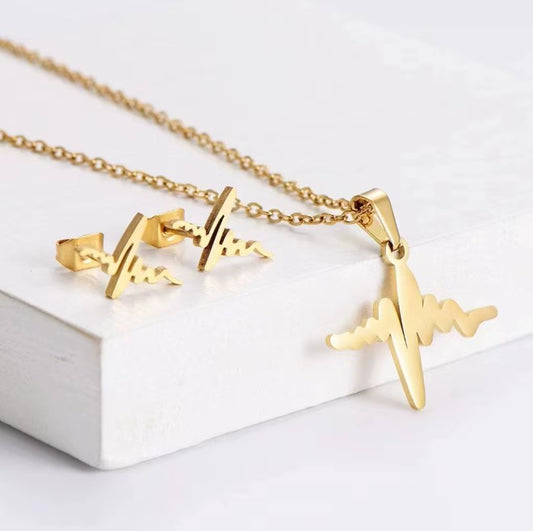 Ryth Beat Minimal Pendant Set – Luxury Non-Tarnish, Waterproof 18K PVD Gold Plated Stainless Steel