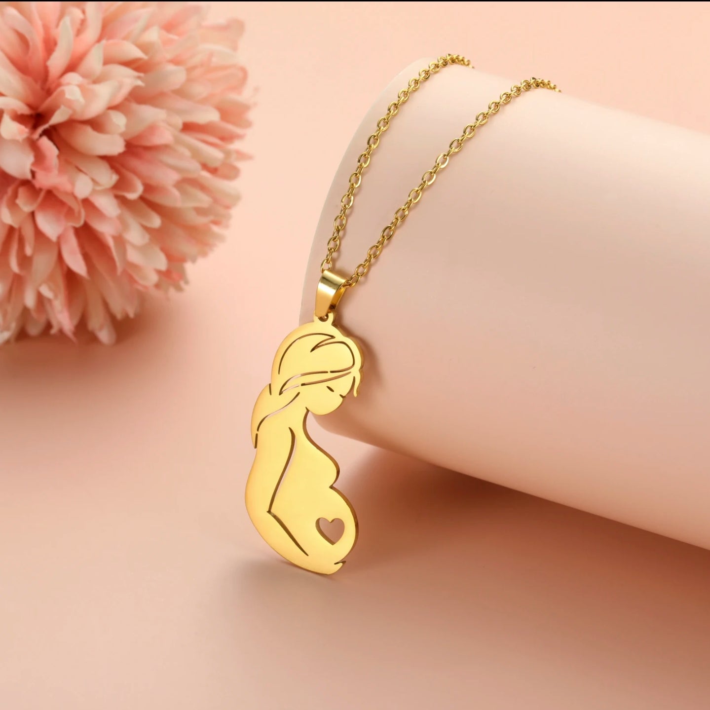 Closer to Heart Necklace – 18K Gold Plated 304 Stainless Steel Pregnant Mother Pendant