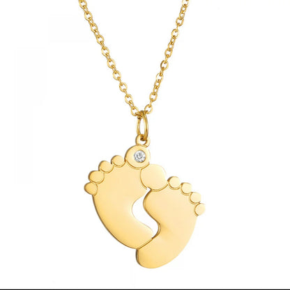 Footprint Necklace – Baby Feet Mother Pendant in 18K Gold Plated 304 Stainless Steel