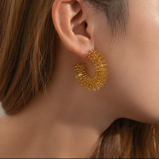 Twist & Shine Hoops - Minimalist Irregular 18K Gold-Plated C-Shaped Spring Twist Hoop Earrings – Vintage-Inspired Stainless-Steel Jewelry for Women