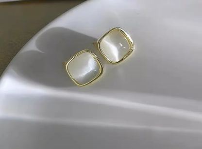 Radiance Pearl Studs - Simple Retro Gold-Plated Square Mother of Pearl Earrings