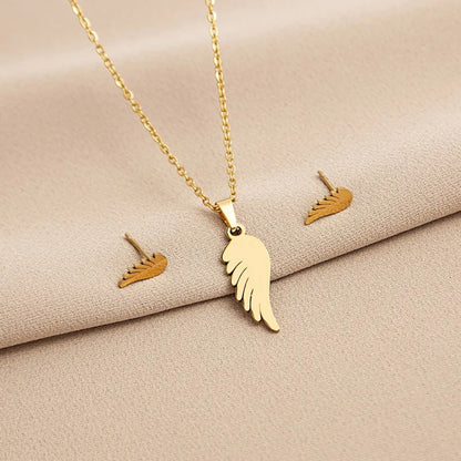Feather Touch Minimal Pendant Set – Luxury Non-Tarnish, Waterproof 18K PVD Gold Plated Stainless Steel