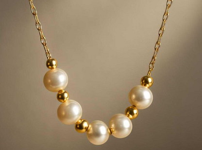 Dreamy Pearl Necklace – Baroque Freshwater Pearl on 18K Gold-Plated Stainless-Steel Chain