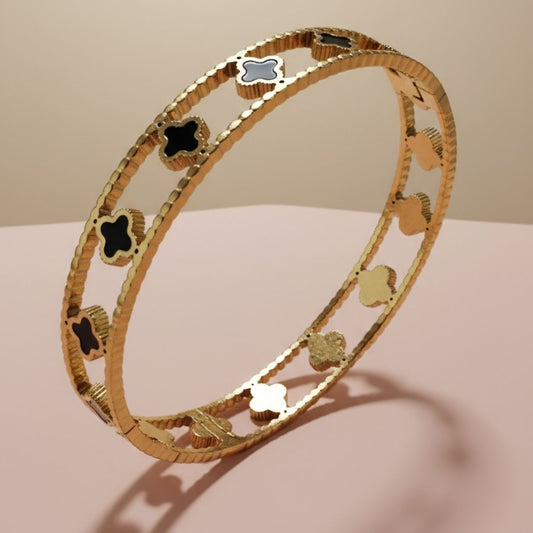 Black and Gold Clover Stainless-Steel Gold-Plated Bangle – Premium Waterproof & Tarnish-Free Bracelet