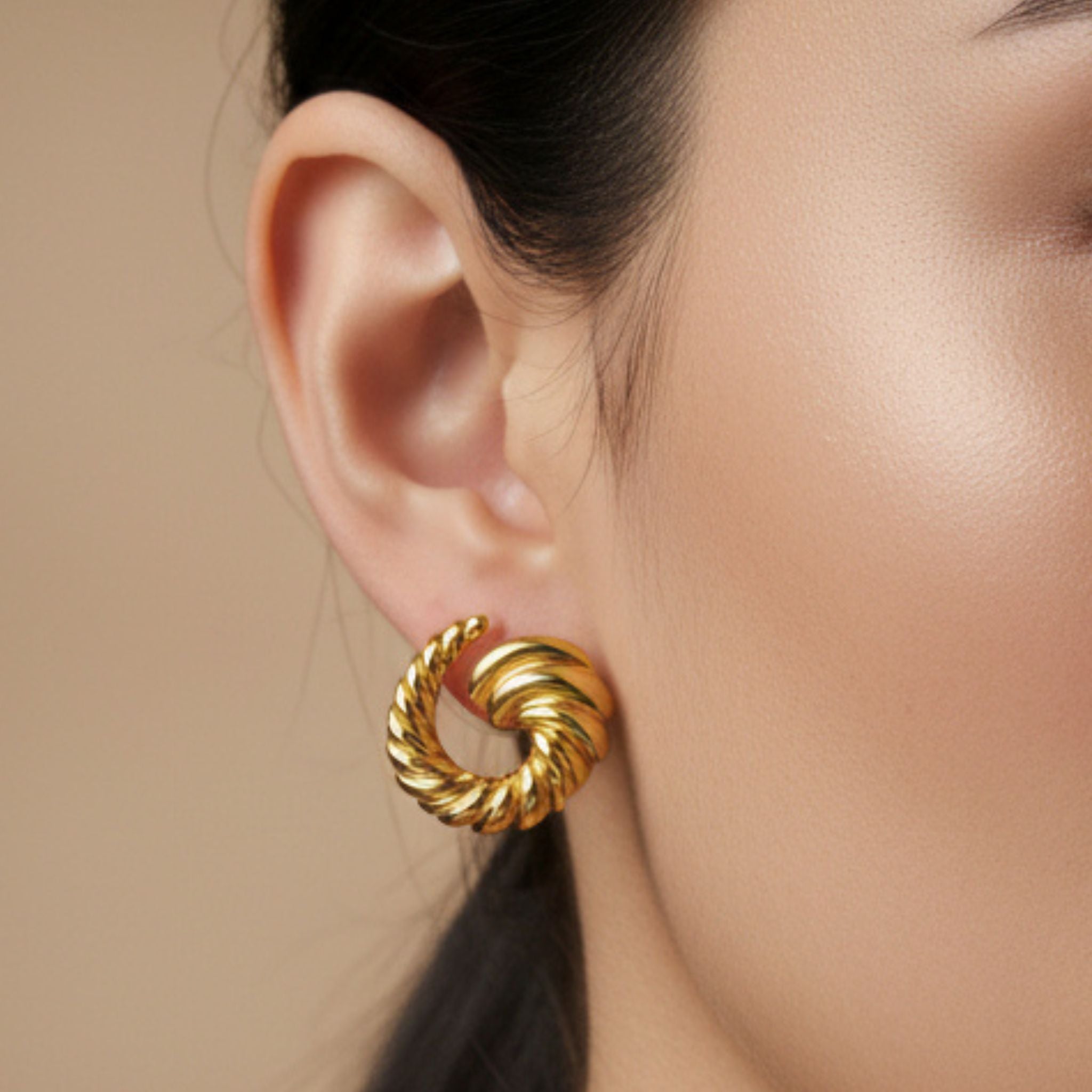Pretty Woman Earrings