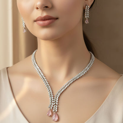 Silver Blush Necklace Set