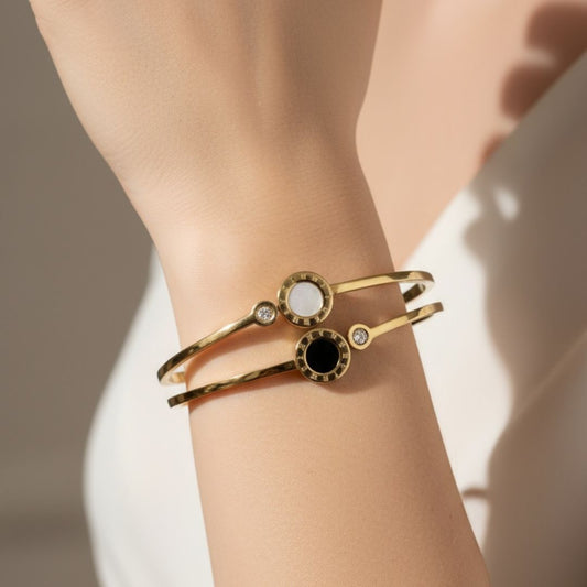 Elegant Power Bangle – Gold-Plated Stainless Steel