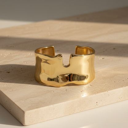 Hook Cuff - Bracelet