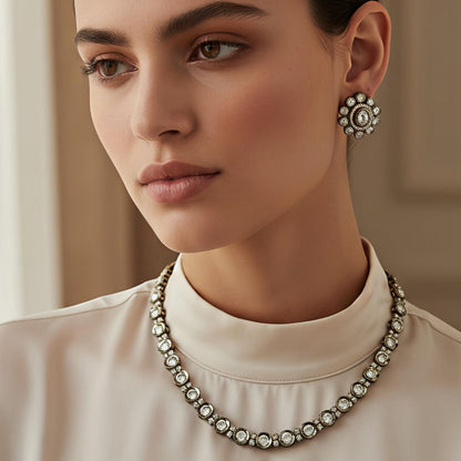 Traditional Indian Royal Radiance Stone Necklace – Dipped in Gold & Elegance