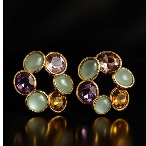 Golden Bloom Retro Studs - 18K Gold Plated Retro Stud Earrings Stainless Steel Oil Pressure Geometric Round with Diamond and Pearl Flower Pattern  &nbsp