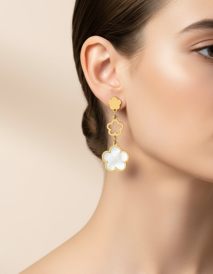 🤍Four Leaf Dangler- Stainless Steel White Floral Fringe Earrings