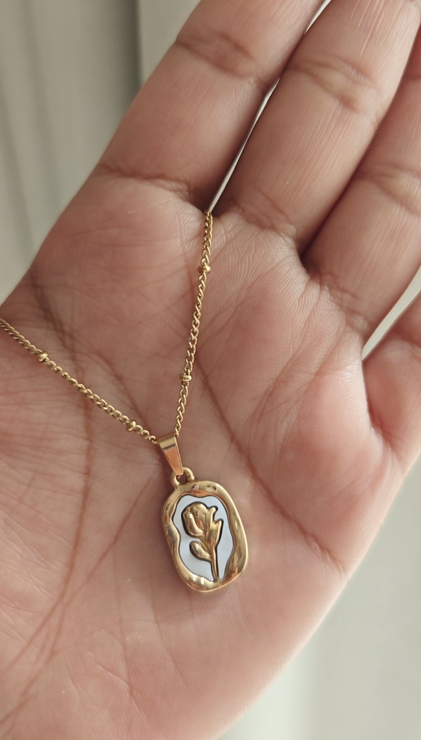 Ella Necklace