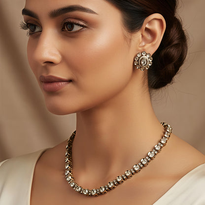 Traditional Indian Royal Radiance Stone Necklace – Dipped in Gold & Elegance