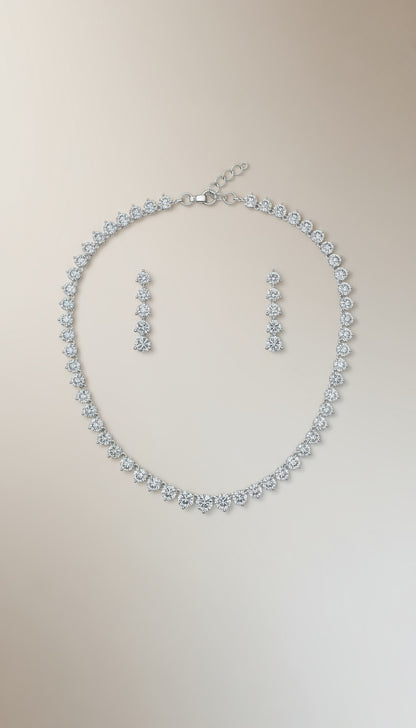 The Silver Glow – Elegance in Every Sparkle