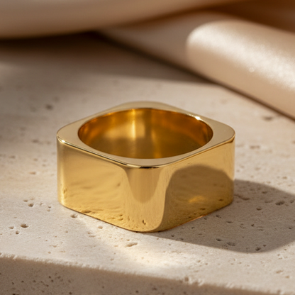 Fair & Square Cuff - Bracelet