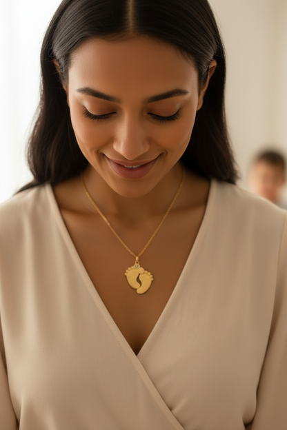 18K Gold Plated in 304 Stainless Steel - Perfect Gift for a Mom