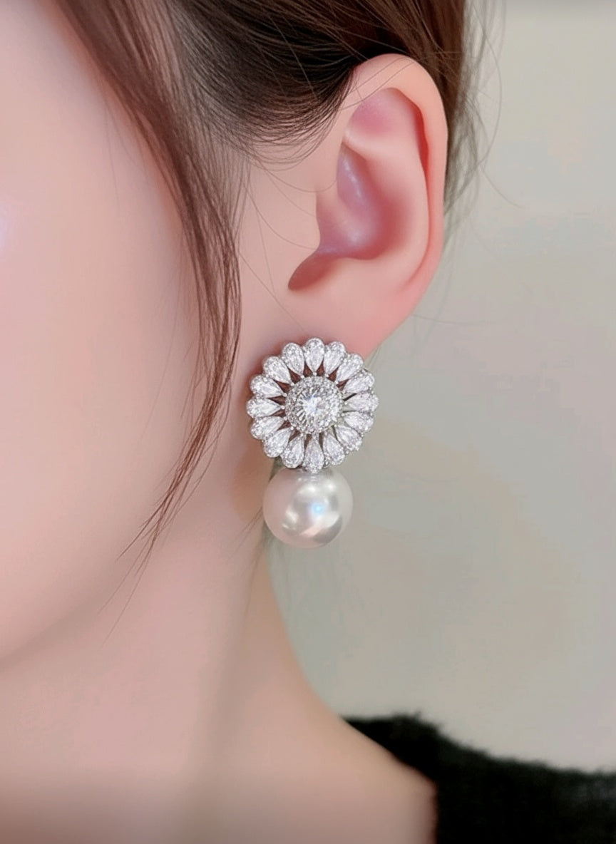 🤍Romantic Pearl Earrings - Delicate Silver Pearl Stud Earrings