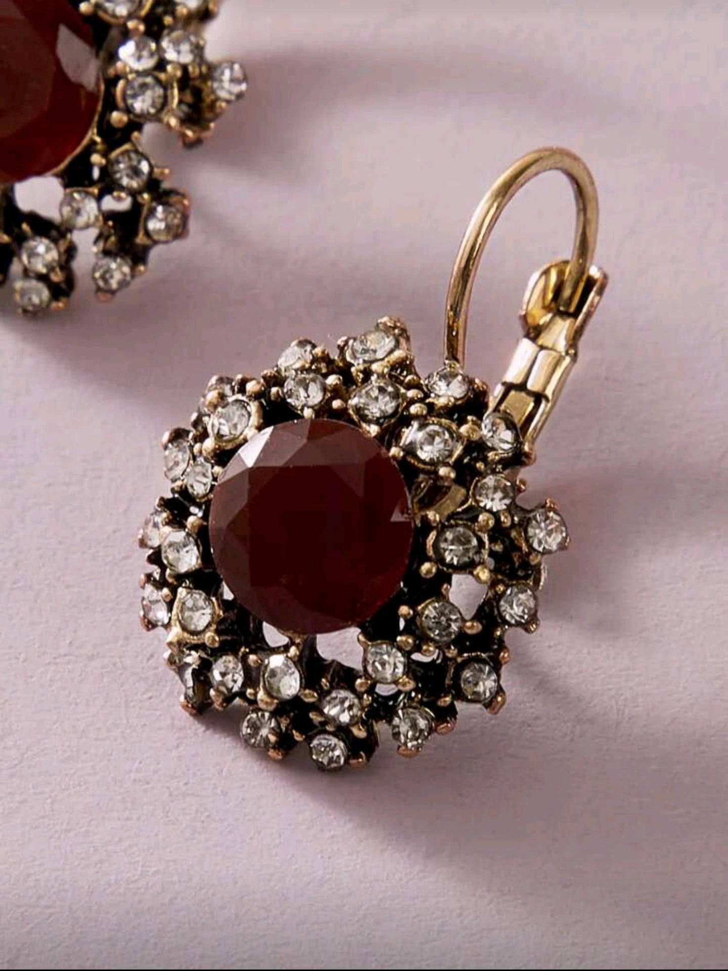 ❤️Scarlet Muse - Red Rhinestone Decor Stud Earrings