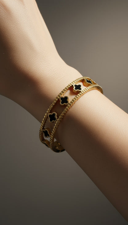 Black Clover- High Quality Stainless - Steel Gold Plated Bangle