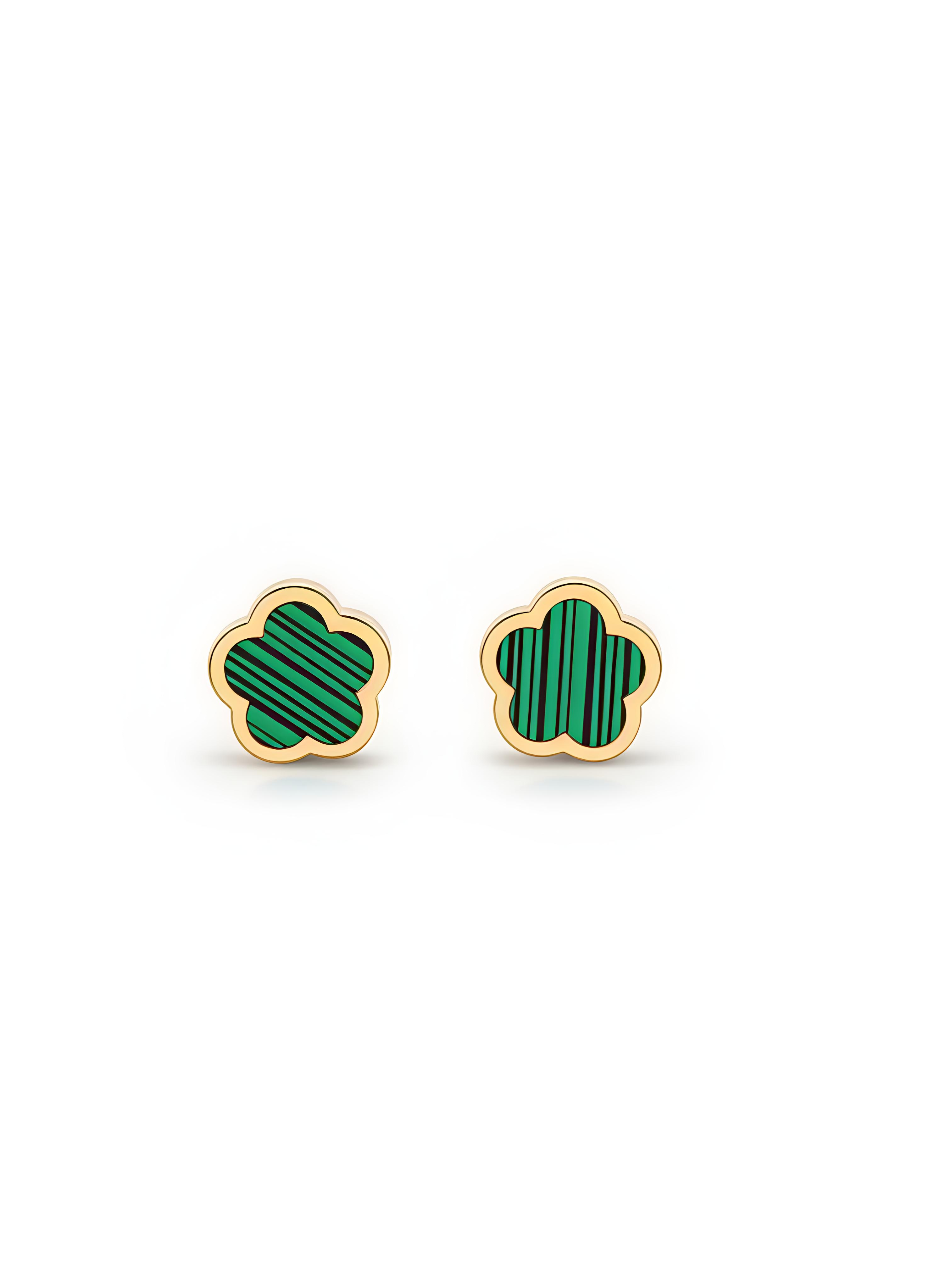 🍀Clover Flower - 18K Gold Plated Seashell & Clover Flower Stud Earrings
