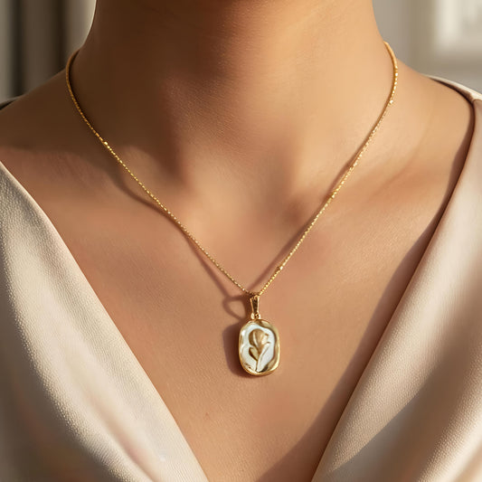 Ella Necklace