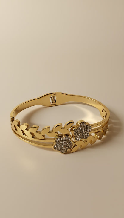 The Starry On: Star-Stone Gold Plated Stainless Steel Bracelet