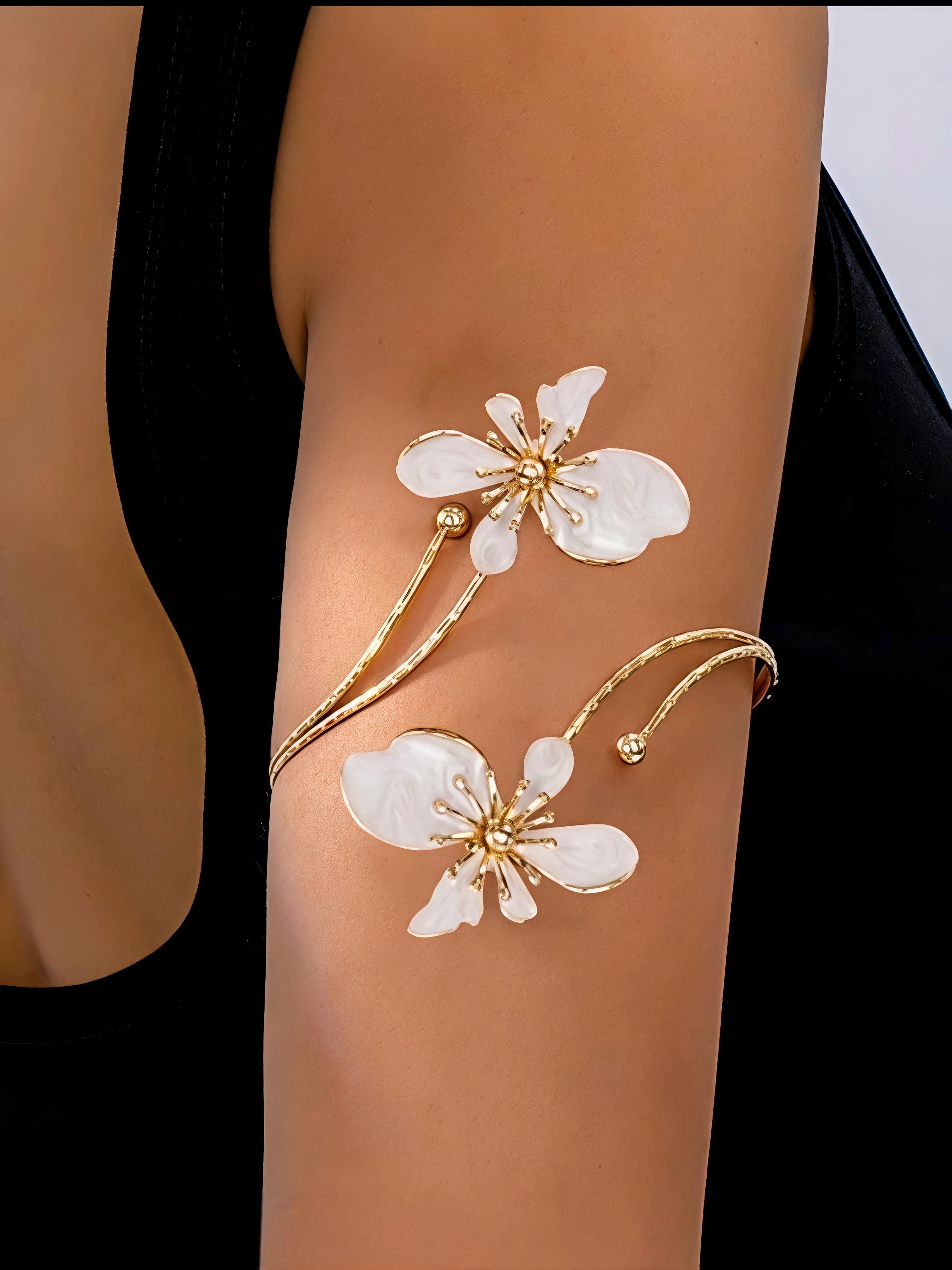 Summer Luxe Floral Jewelry Set in White & Gold | Bracelet & Earrings Combo | Anniversary Special