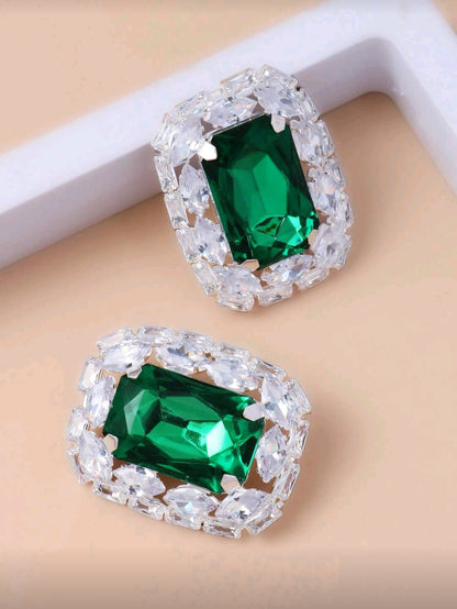 💚Clip-on Emerald Stud - Silver Geometric Crystal Clip-On Earrings