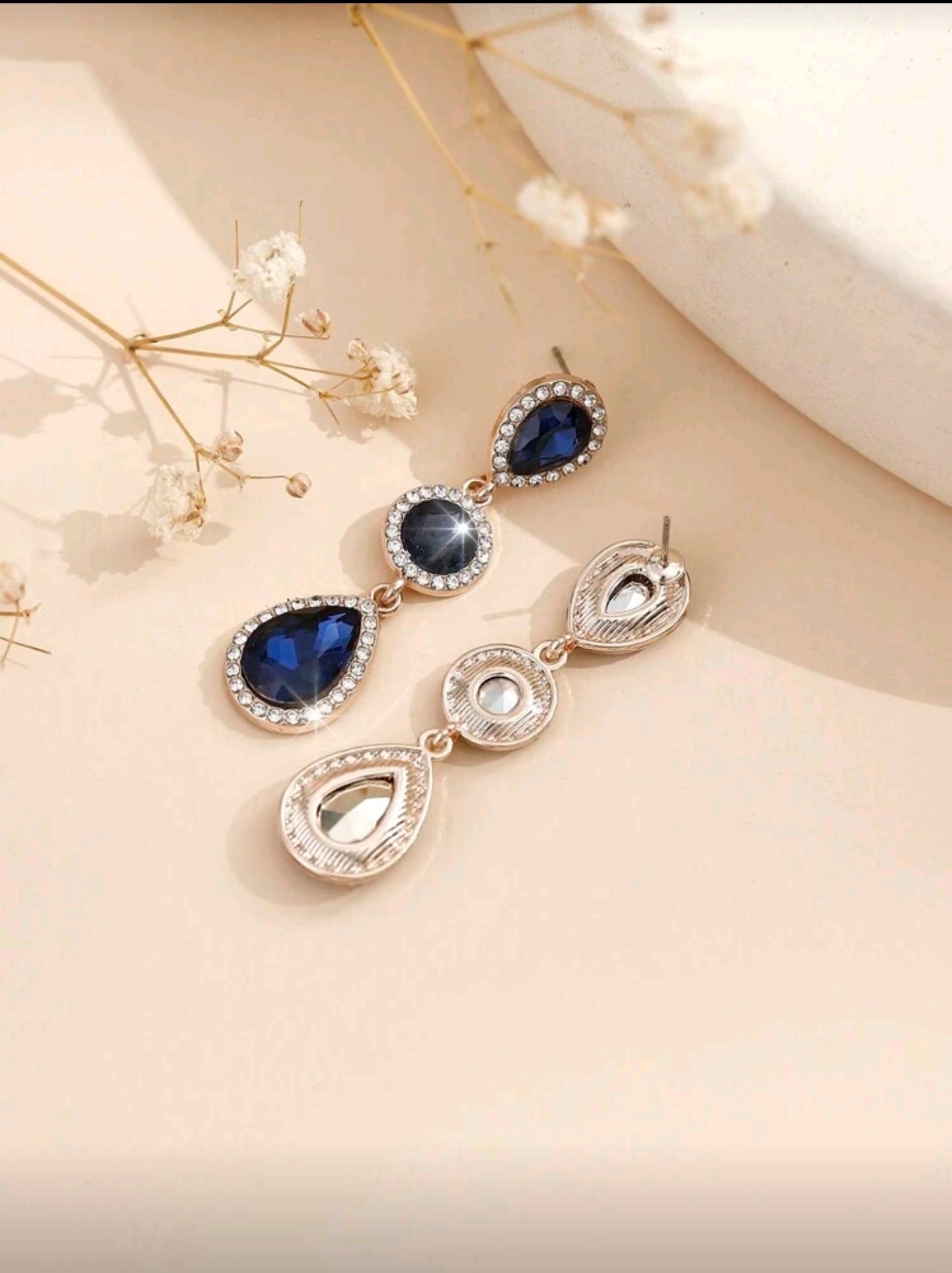 ✨Elegant Glow- Boho Metal Inlaid Glass Rhinestone Earrings