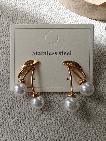 Mizo Pearl Earrings