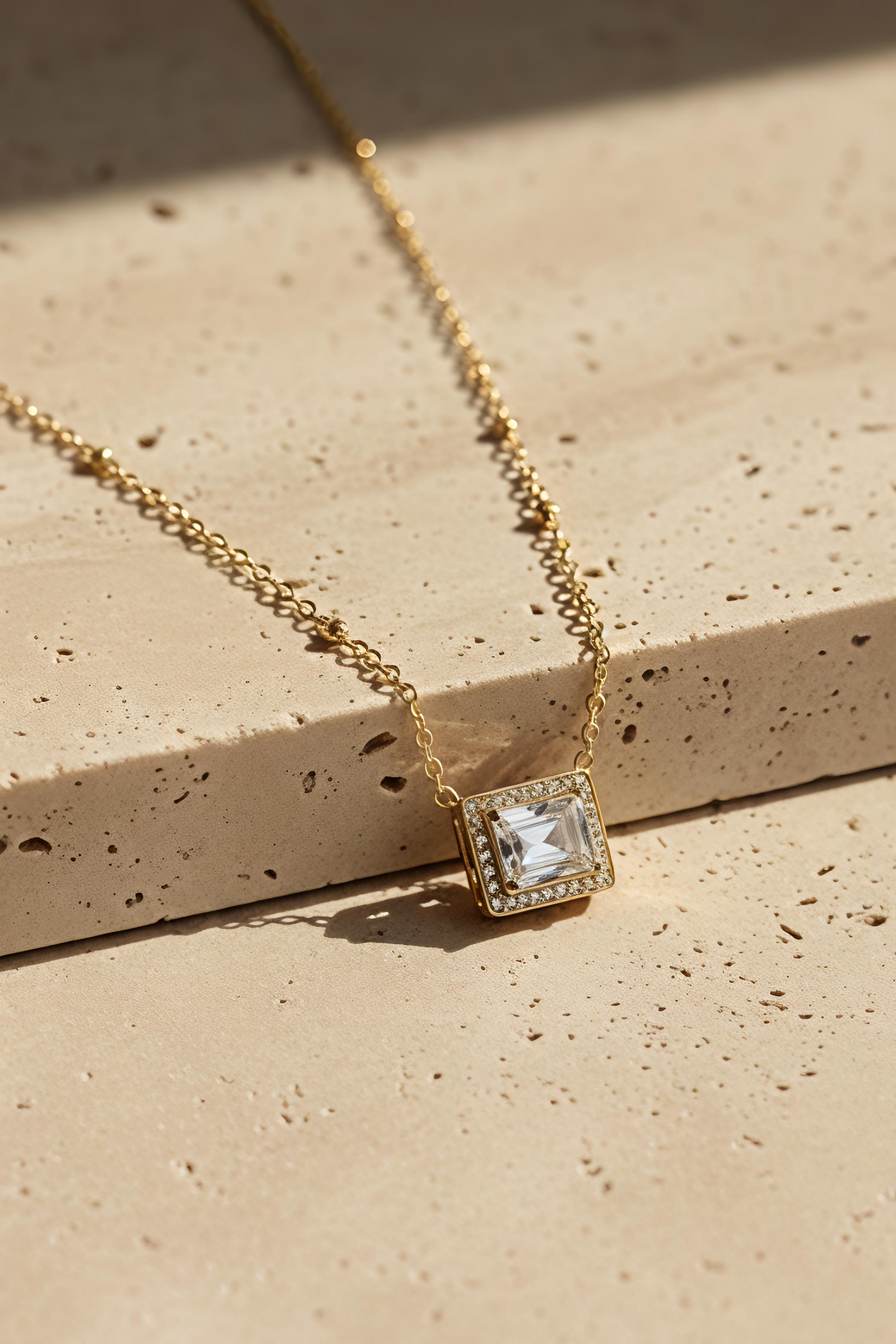 Attraction Necklace