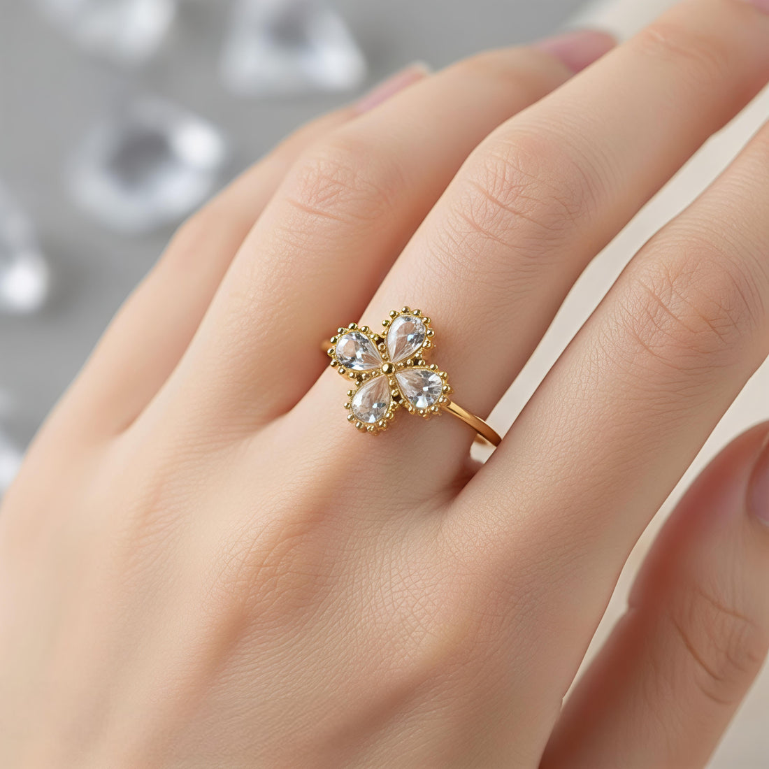 Minimalist Clover Ring