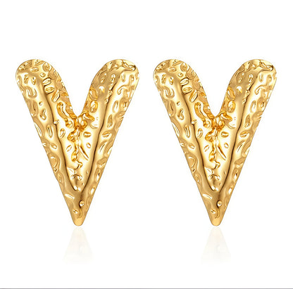 18K Gold Plated in Stainless Steel - Deep Heart Shape Sharp Statement Earring