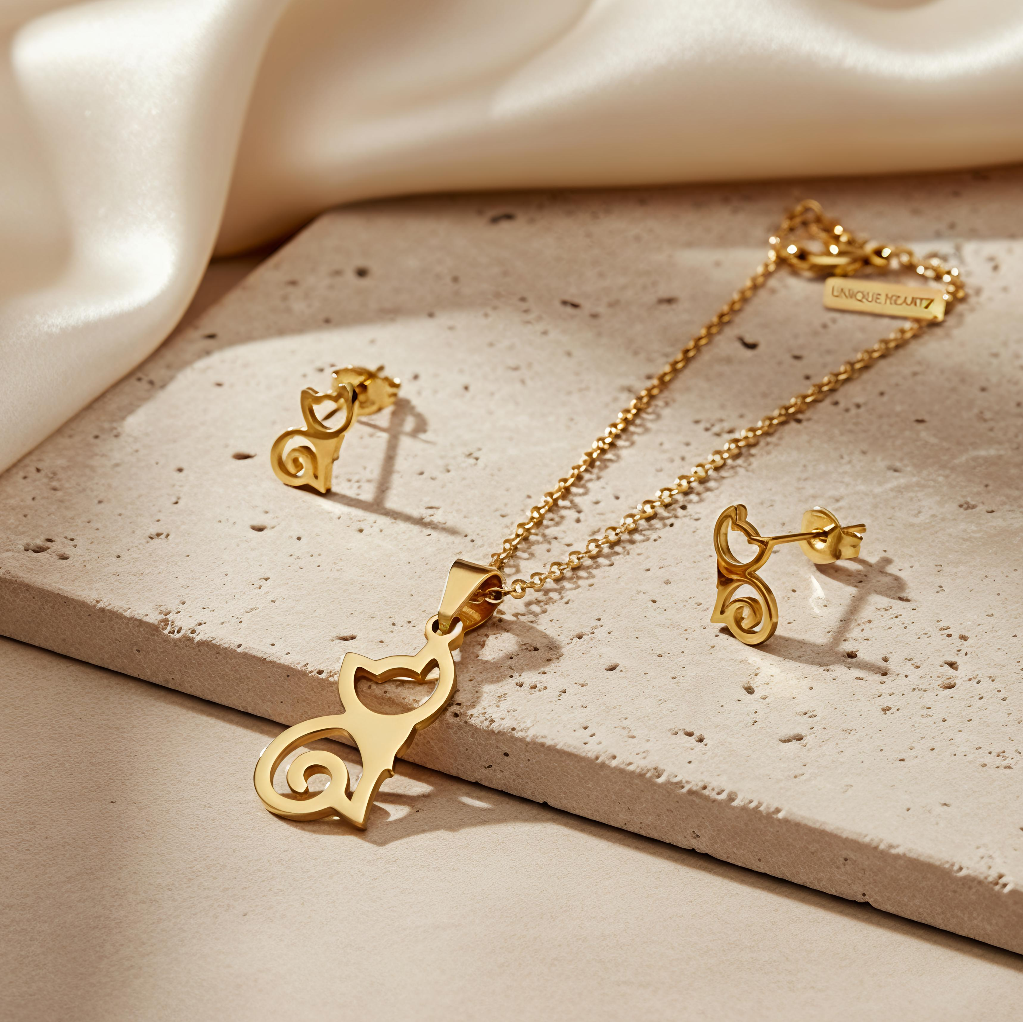 Katty Kat Necklace Set