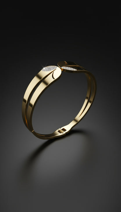 Exquisite Gold-Plated Stainless-Steel Bangle – Premium Shine