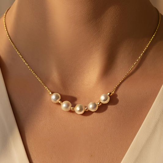 Dreamy Pearl Necklace