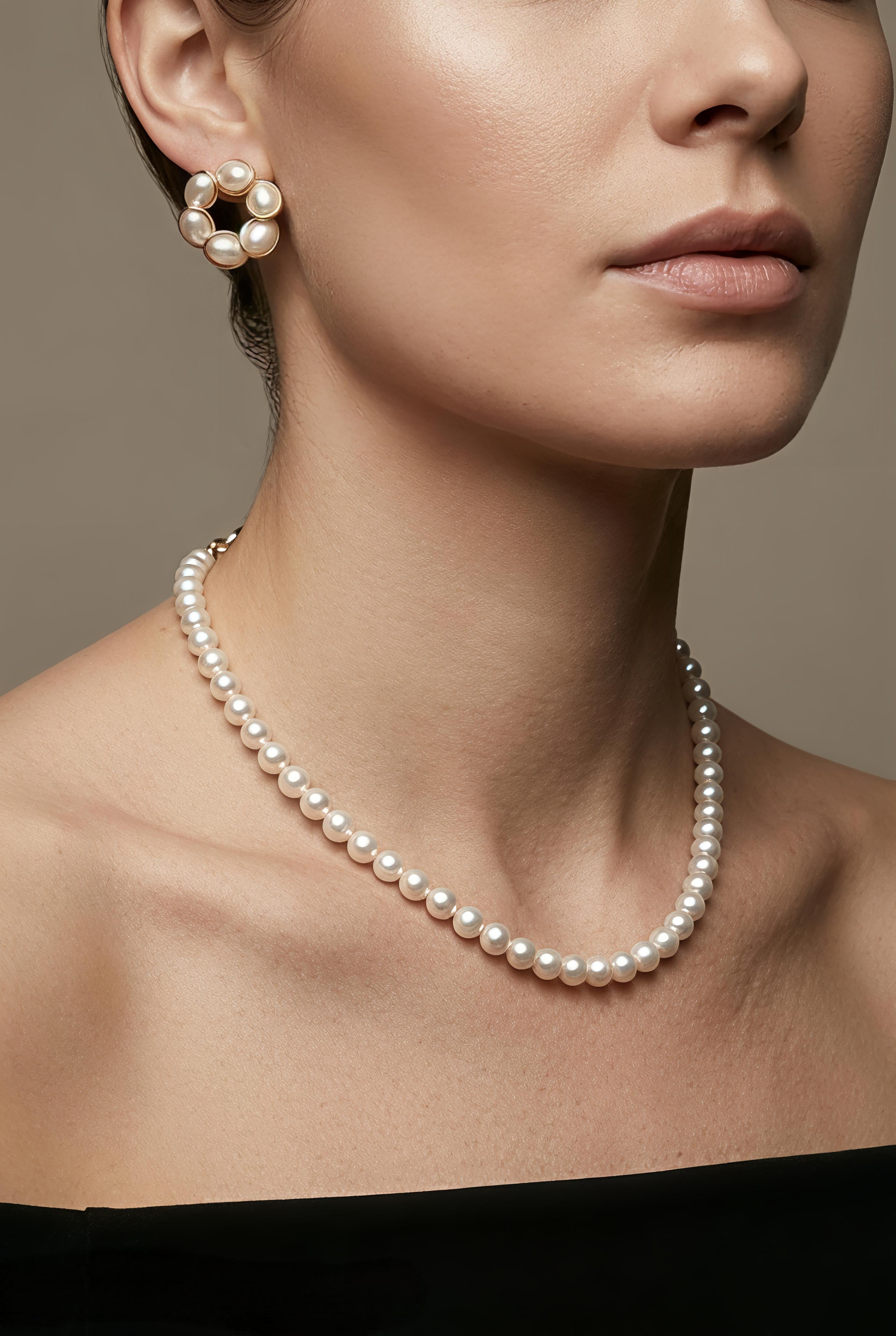Pearlique Necklace Set