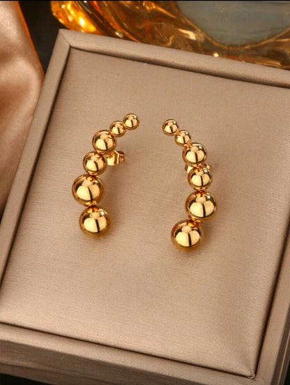 ✨Style Stud - 18K Gold-Plated Pea-Shaped Stainless-Steel Earrings