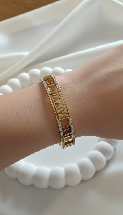 Premium Stainless-Steel Bangle – Luxurious Feel, Lasting Shine