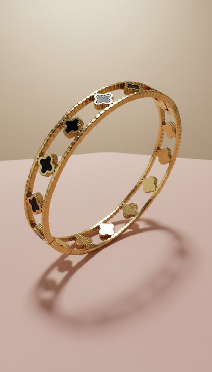 Black Clover- High Quality Stainless - Steel Gold Plated Bangle