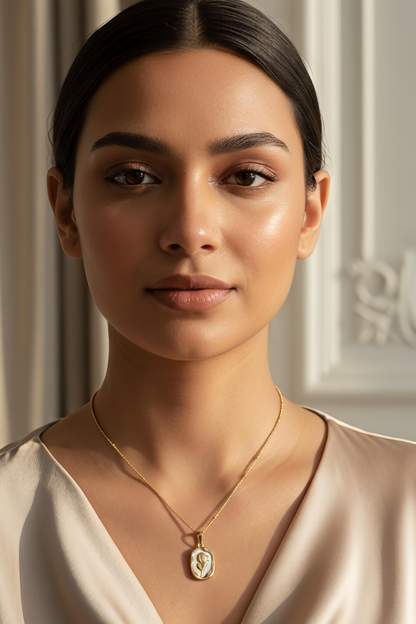 Ella Necklace